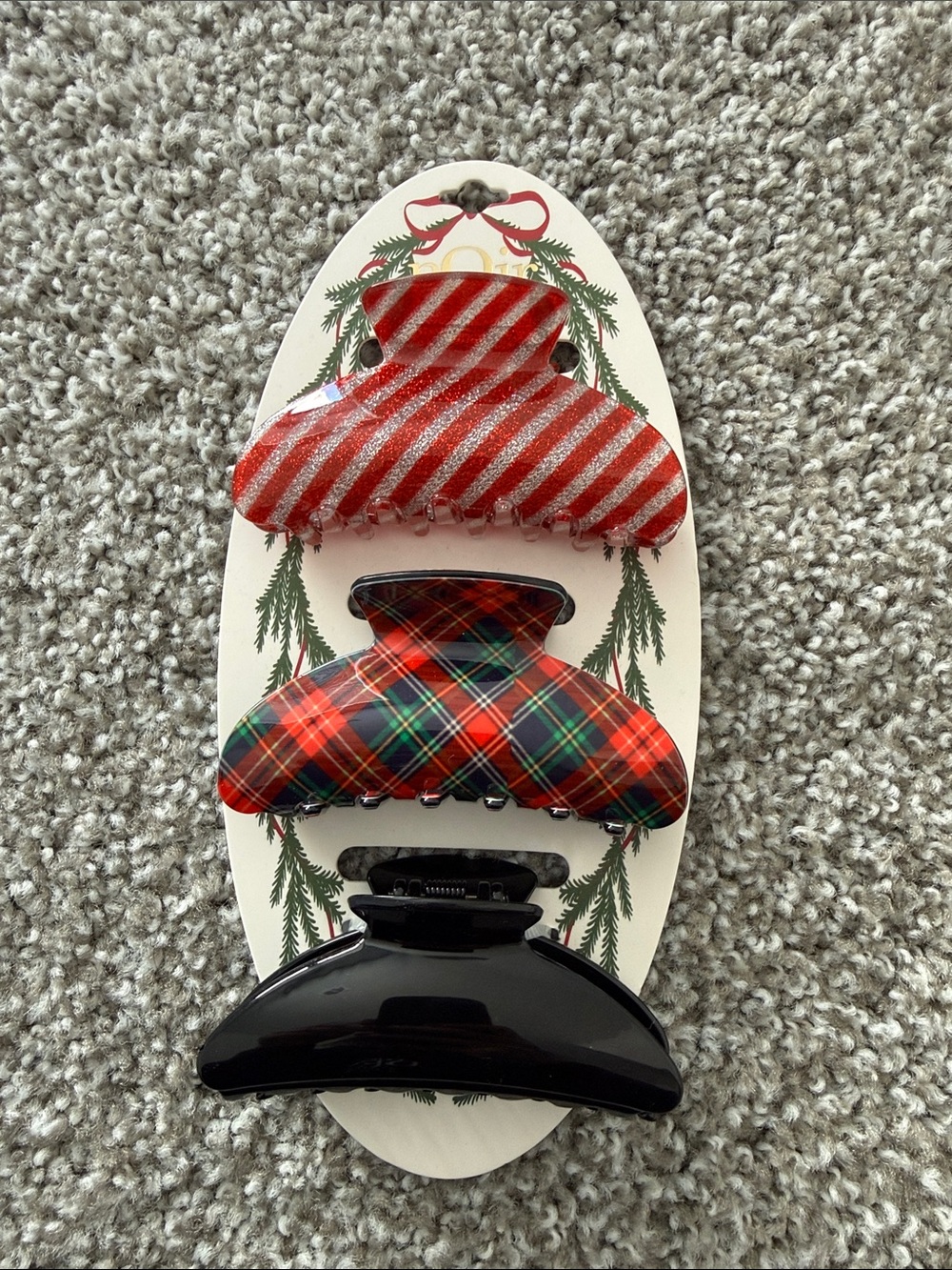 Noir Women’s Holiday Plaid & Black Hair Claw Clips - Set of 3